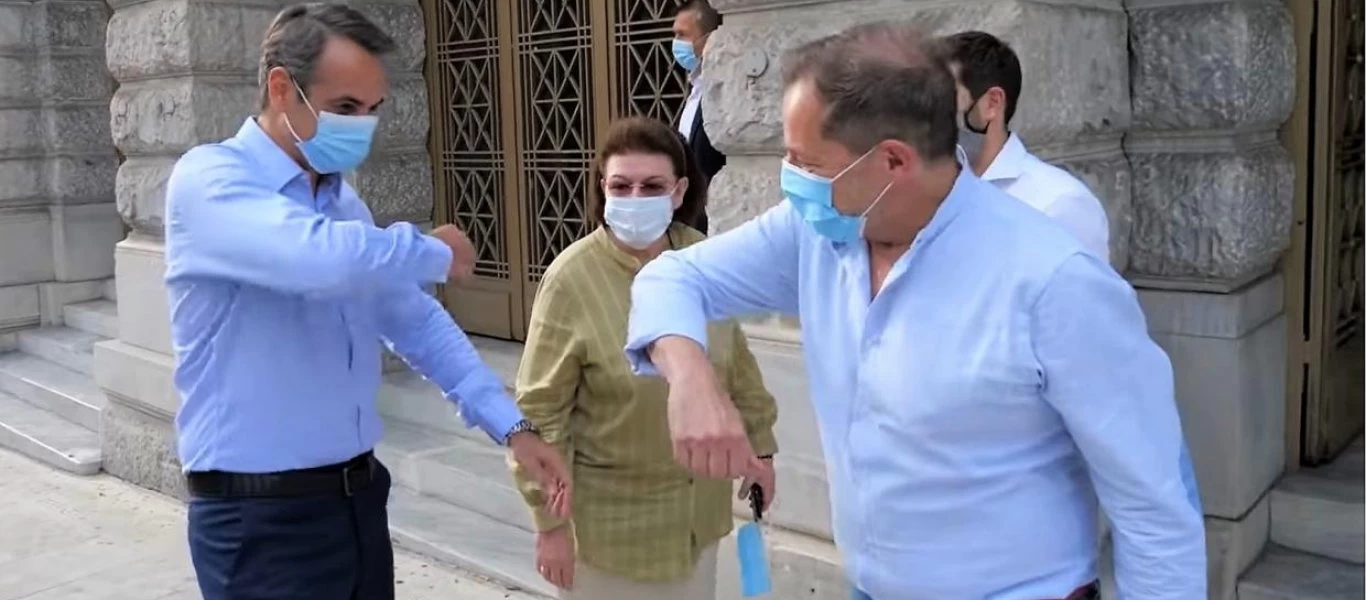 Στη ΓΑΔΑ ο Δ.Λιγνάδης: Σοκαριστικές μαρτυρίες που τον «καίνε» - Έρευνα και για φίλο του γνωστό ηθοποιό